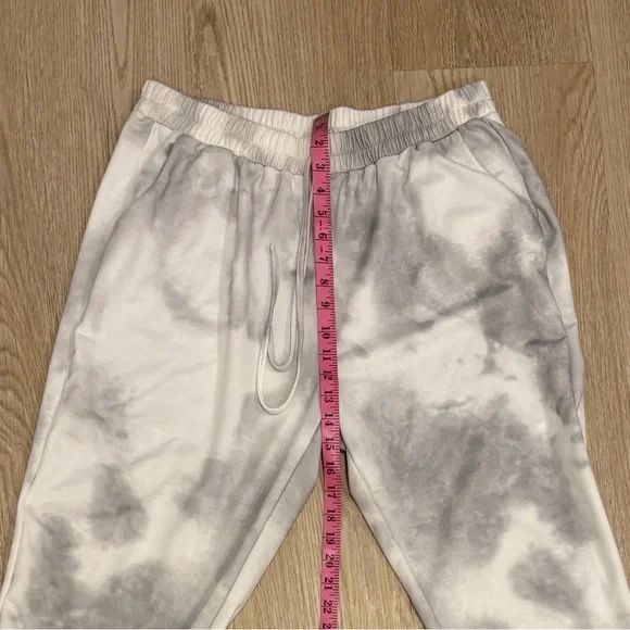 Pretty Garden Tie-Dye Sweatshirt and Jogger Athleisure Loungewear Set Size XL - Picture 8 of 14